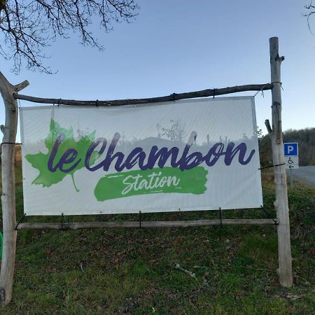 Maison De Campagne, Bulle De Verdure Montbron Buitenkant foto