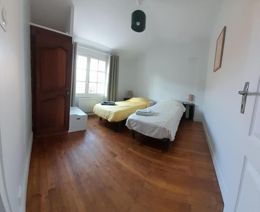 Maison De Campagne, Bulle De Verdure Montbron Buitenkant foto